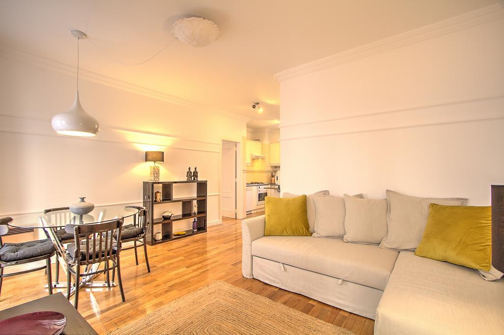 Heart Of Bairro Alto-Live Like A Local Apartman Lisboa Kültér fotó