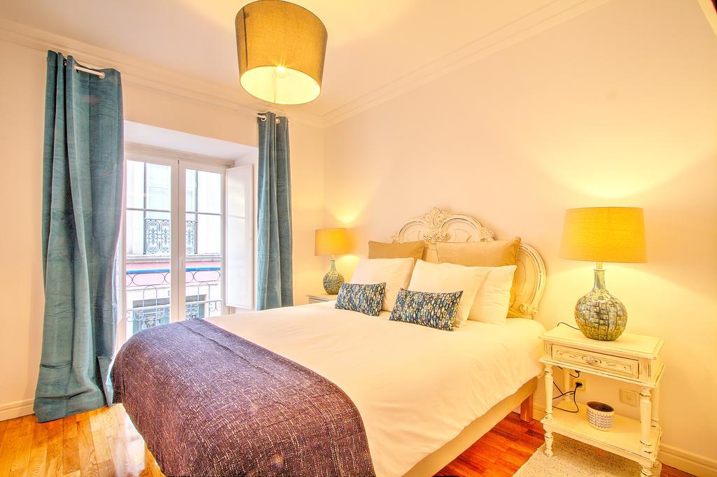 Heart Of Bairro Alto-Live Like A Local Apartman Lisboa Kültér fotó